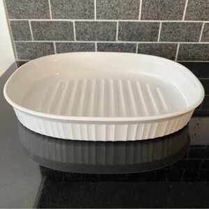 Corning Ware MC-4-B‎ French White roaster casserole dish